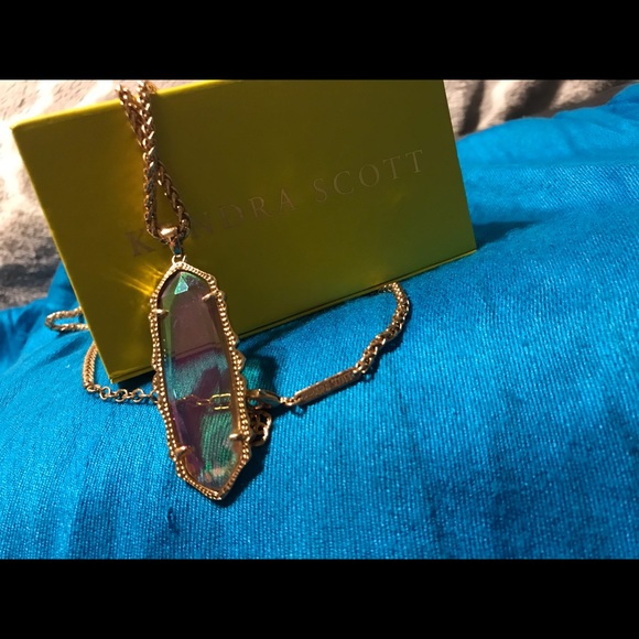 Kendra Scott Jewelry - Rare.   Kendra Scott necklace